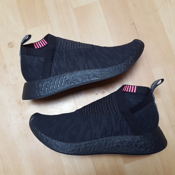 adidas nmd cs2 triple black shock pink